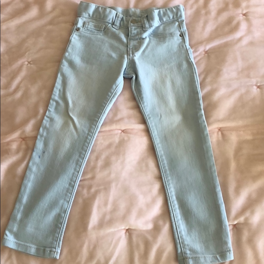 Cat and Jack size 4T jeans. Light wash. Jeggings.